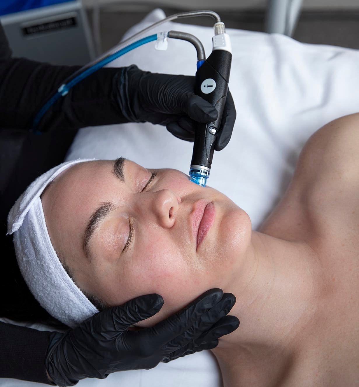 Hydrafacial